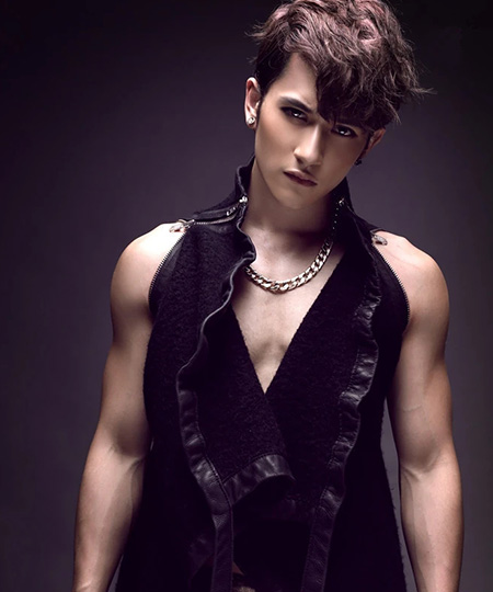 至上勵合劉洲成